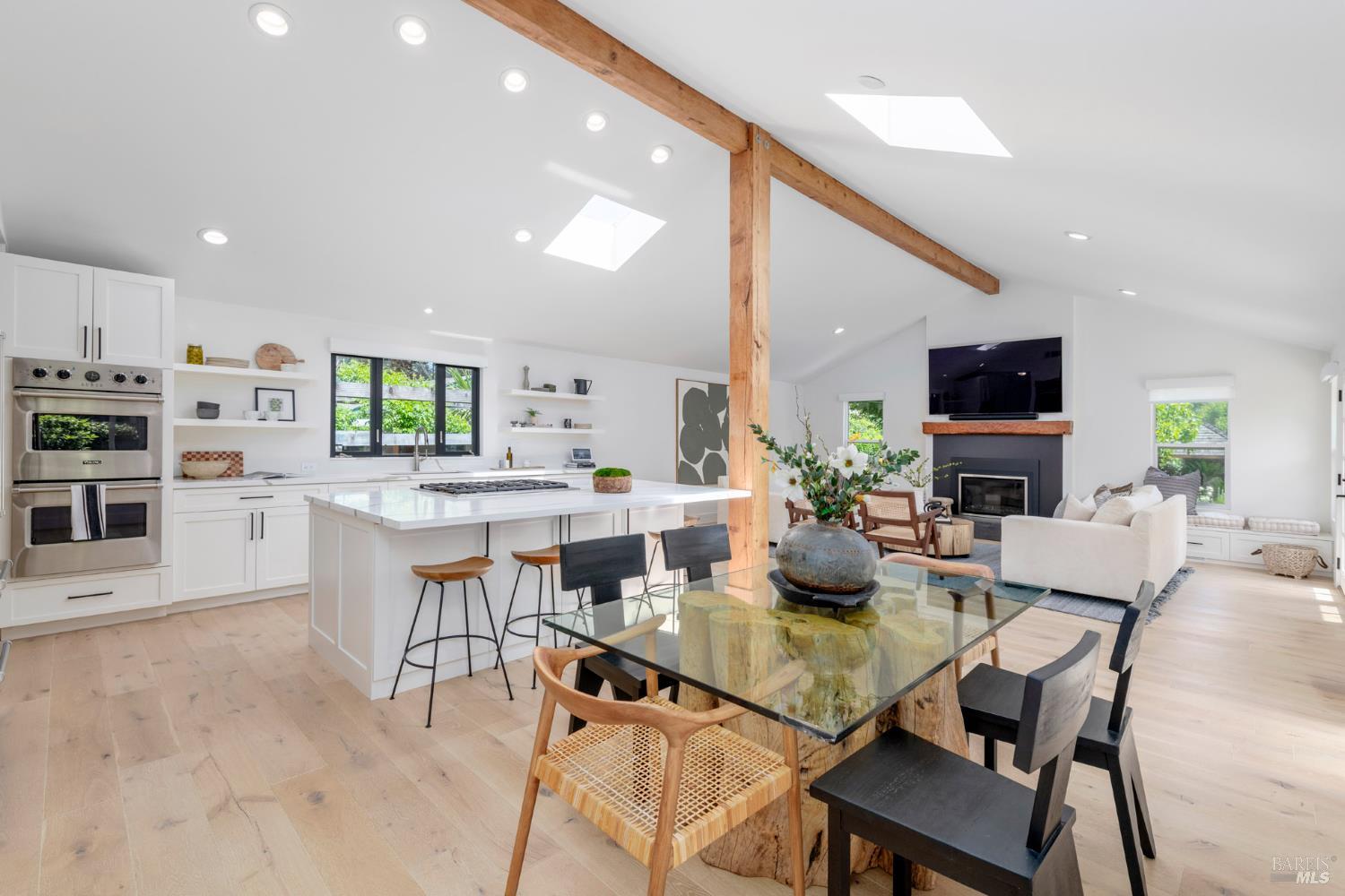 2501 Pinot Way St. Helena, CA 94574 - Photo 12 of 65