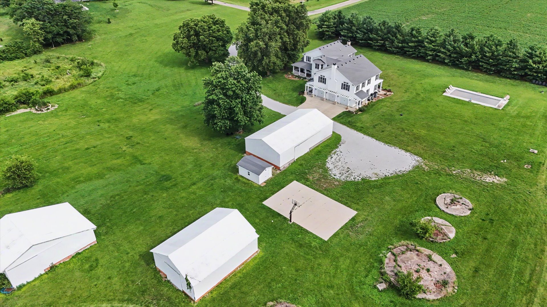 1090 Bucks Pond Road Monticello, IL 61856 - Photo 118 of 132