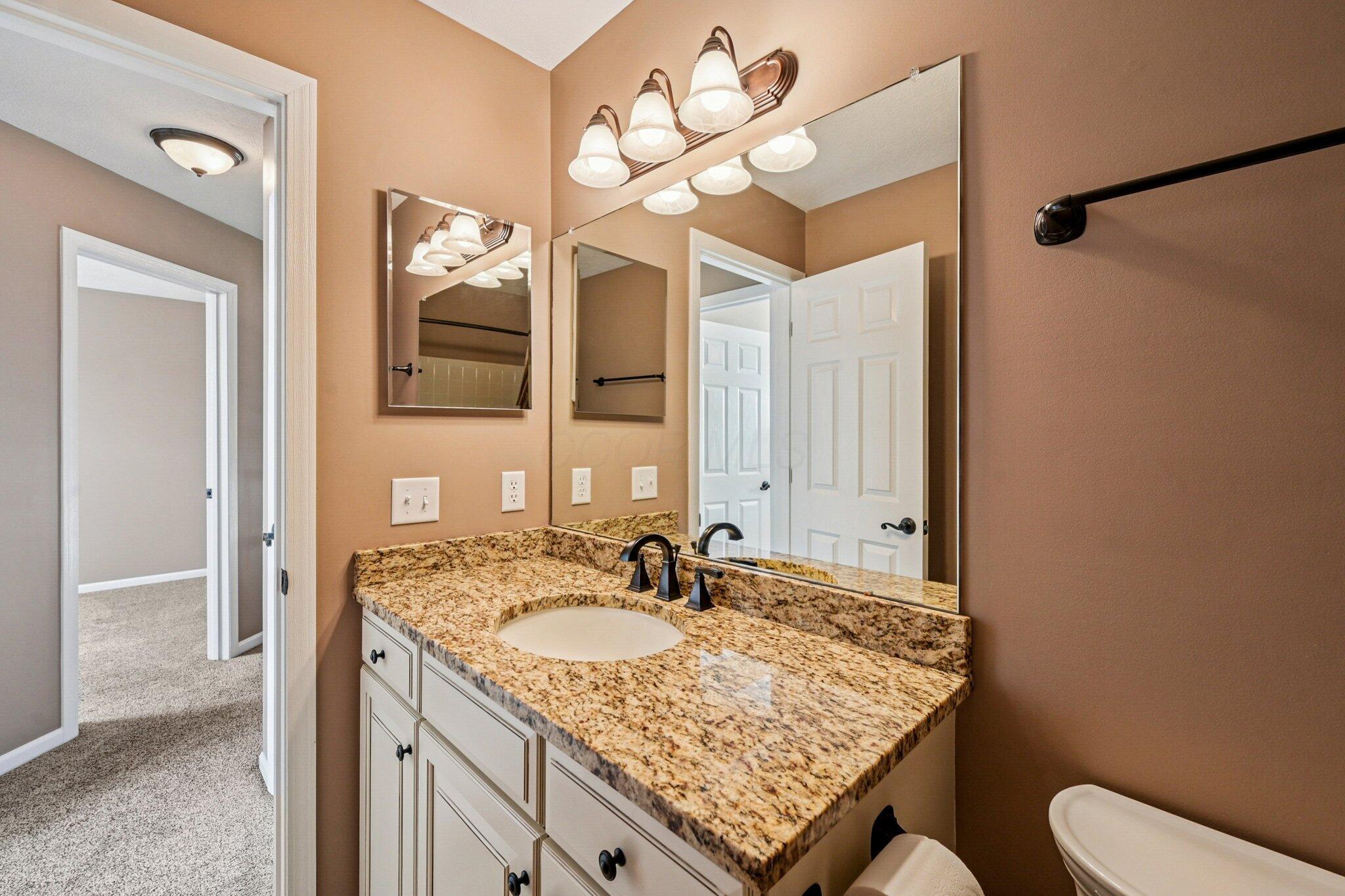 5954 Myrick Road Dublin, OH 43016 - Photo 50 of 66 Guest Bath