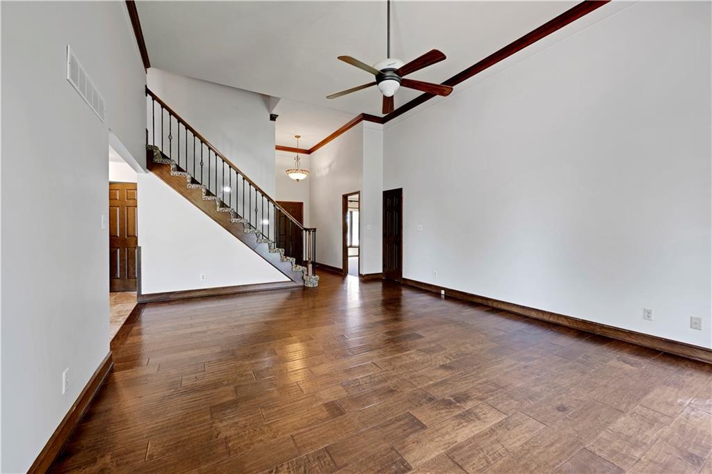17713 157th Terrace Basehor, KS 66007 - Photo 8 of 50