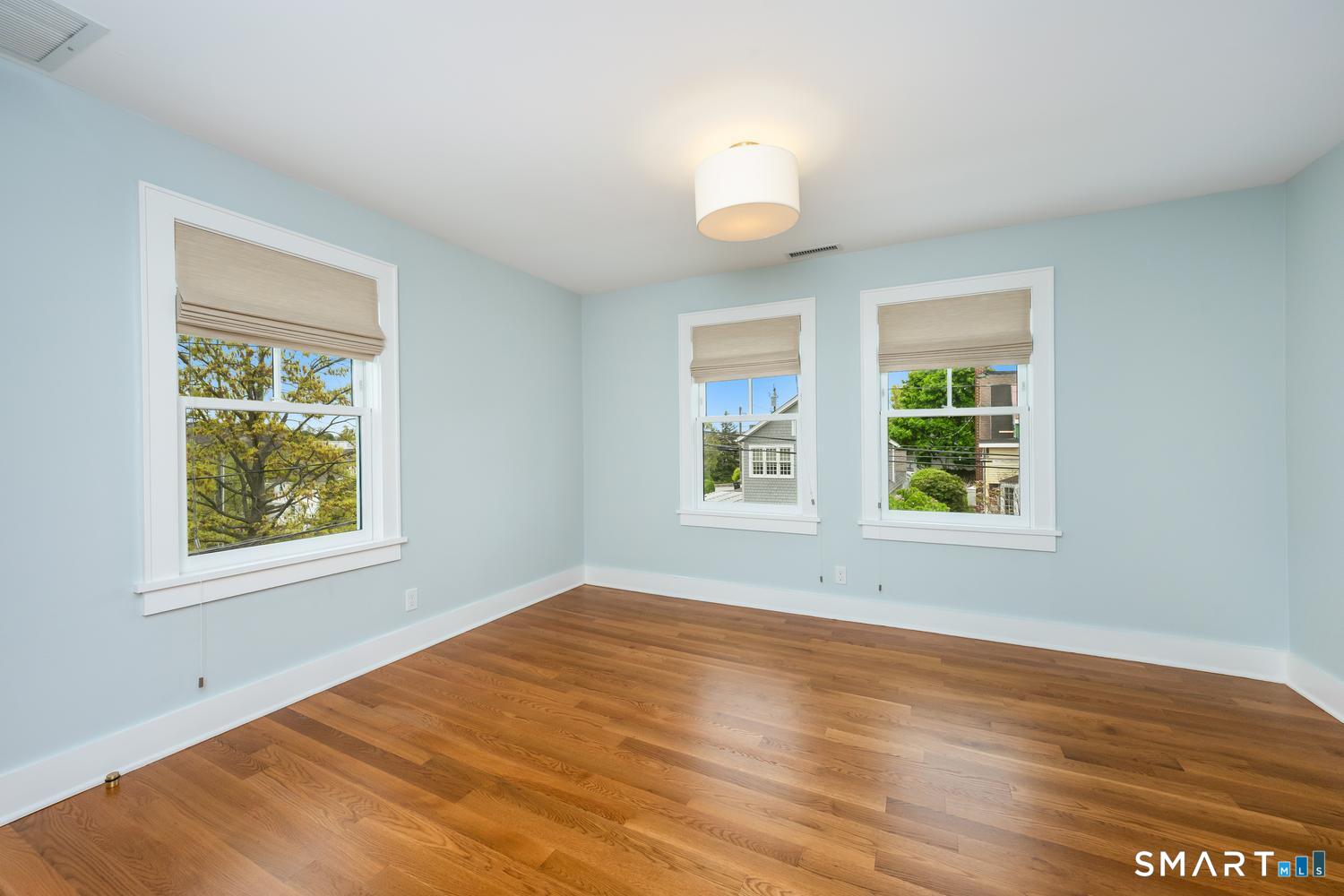 35 Yarmouth Road Norwalk, CT 06853 - Photo 22 of 39