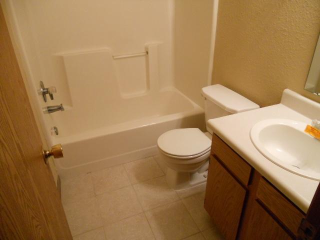 1254 Country Ridge Lane Indianapolis, IN 46234 - Photo 3 of 10 Gallery Image 3