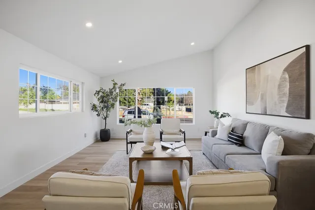 $949,000 | 20630 Chase Street, Winnetka, CA 91306