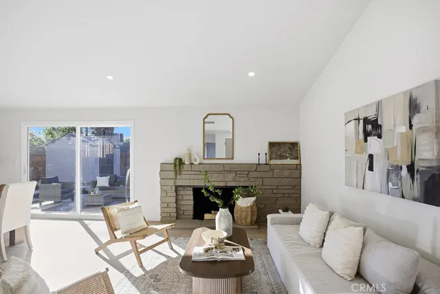 $949,000 | 20630 Chase Street, Winnetka, CA 91306