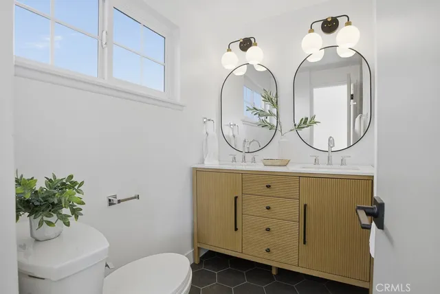 $949,000 | 20630 Chase Street, Winnetka, CA 91306