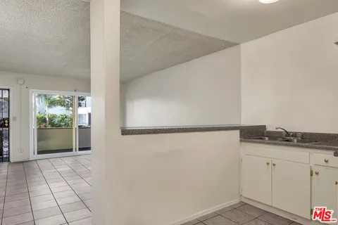 $2,495,000 | 4956 Romaine Street, Los Angeles, CA 90029