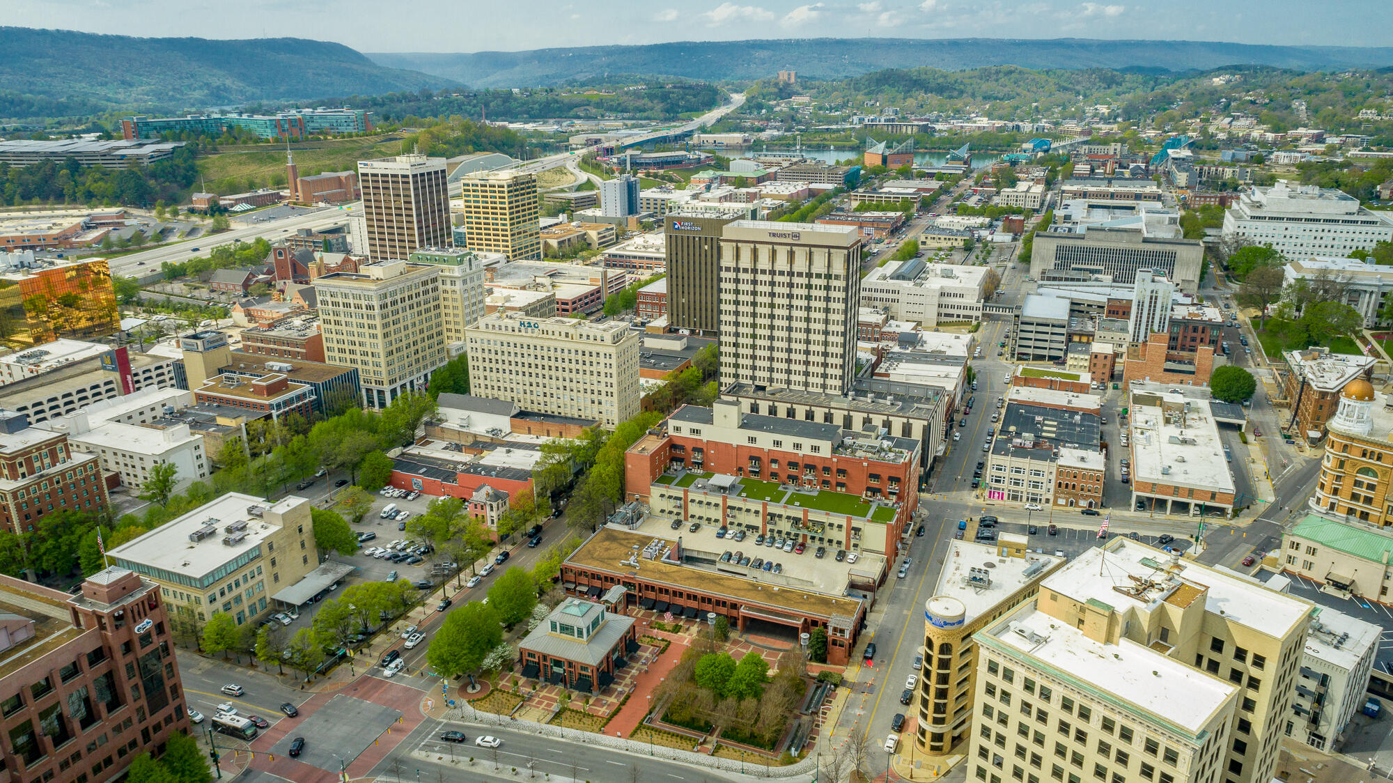 800 Market Street, Unit 404 Chattanooga, TN 37402 - Photo 118 of 121 800 Market St. _404 HD-178
