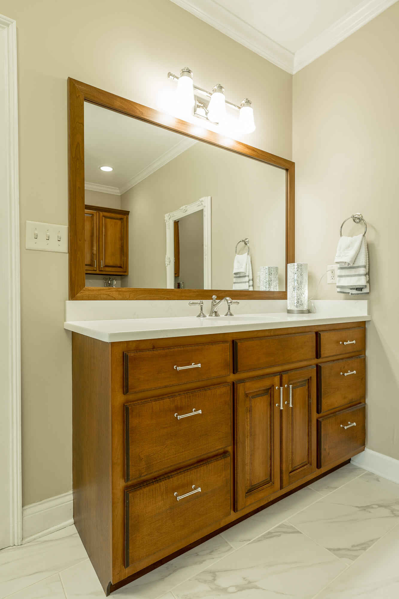 800 Market Street, Unit 404 Chattanooga, TN 37402 - Photo 40 of 121 800 Market St. _404 HD-70