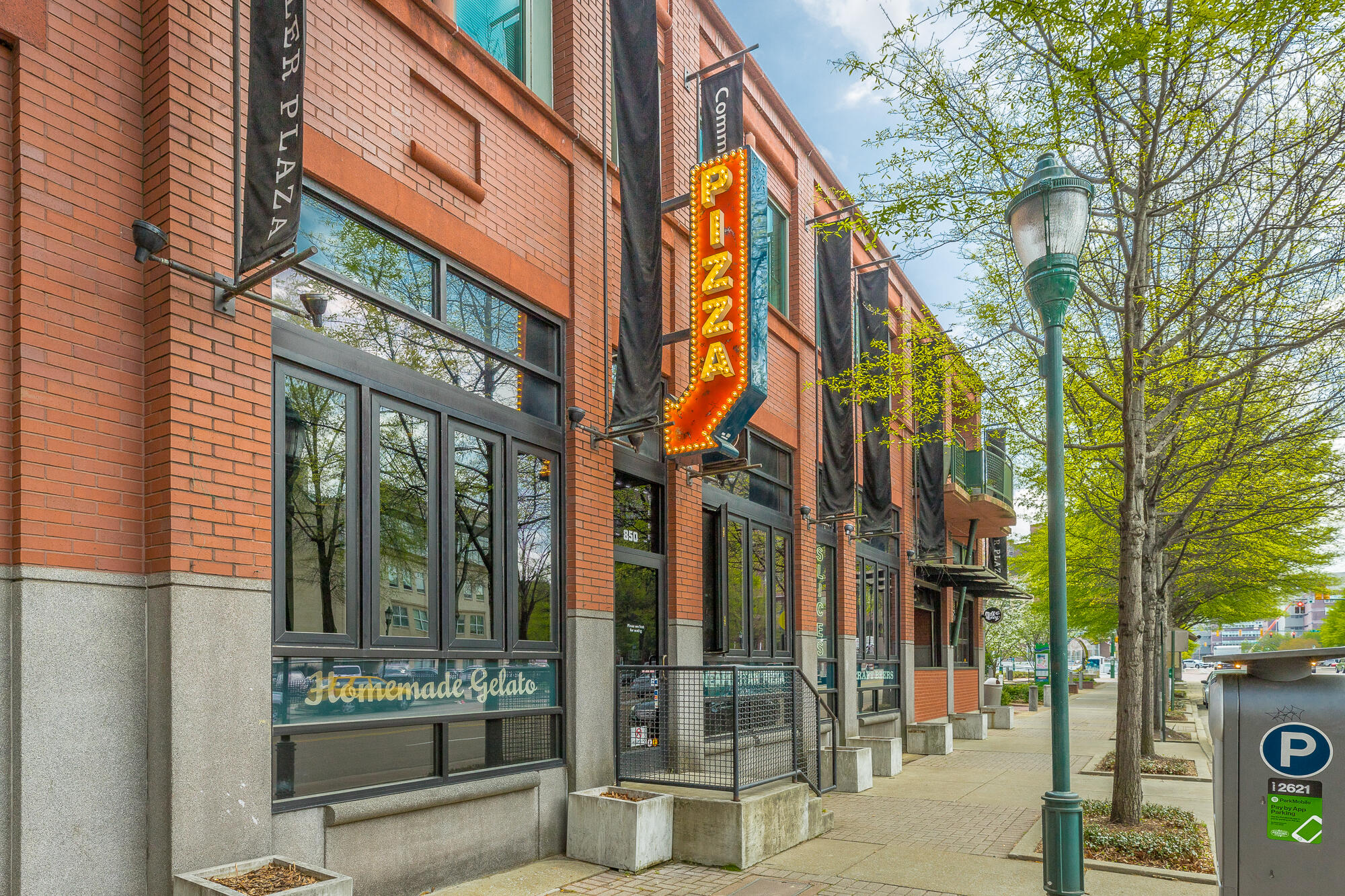 800 Market Street, Unit 404 Chattanooga, TN 37402 - Photo 87 of 121 800 Market St. _404 HD-127