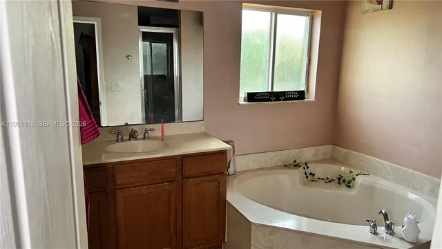 $825,000 | 956 Northwest 206th Terrace, Miami Gardens, FL 33169