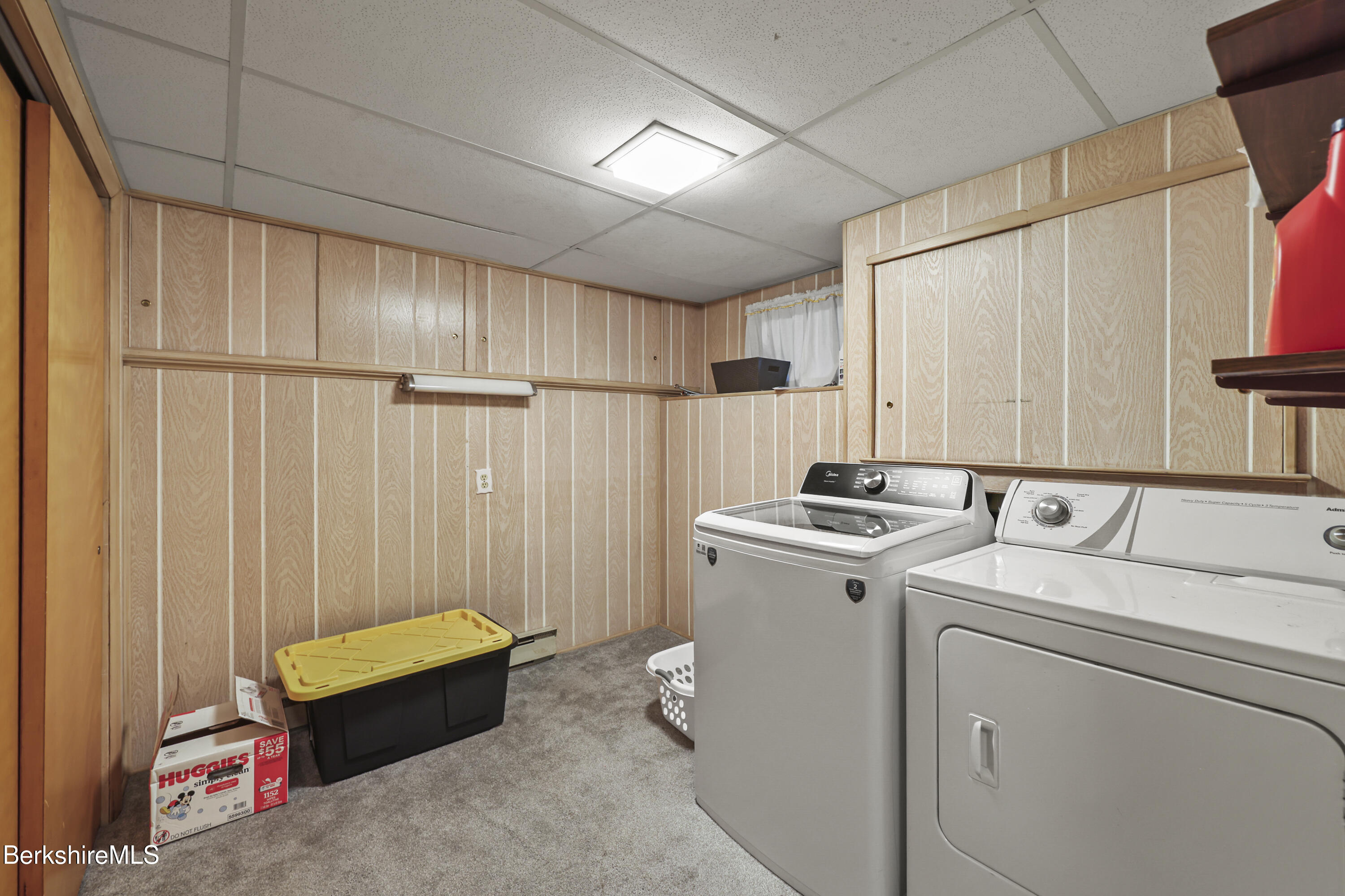 43 Baldwin Avenue Pittsfield, MA 01201 - Photo 31 of 31 a utility room with dryer and washer