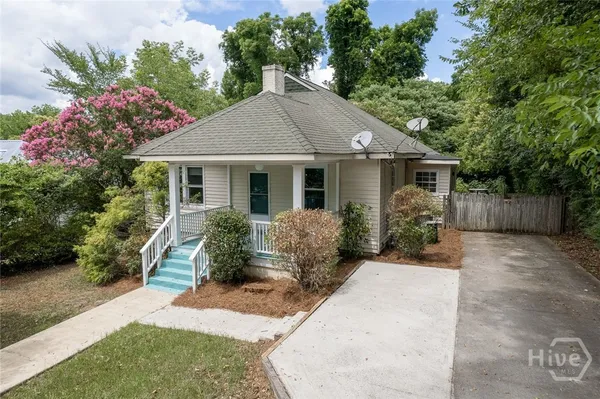 $2,100 | 1273 East Broad Street, Athens, GA 30601