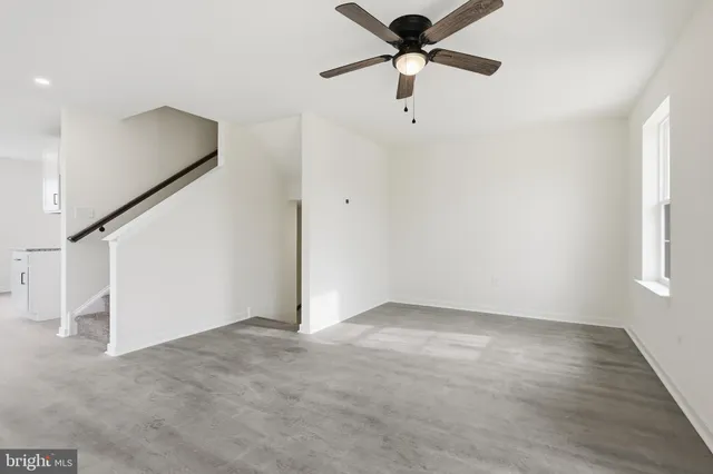 $399,900 | 138 Versailles Court, Newark, DE 19702