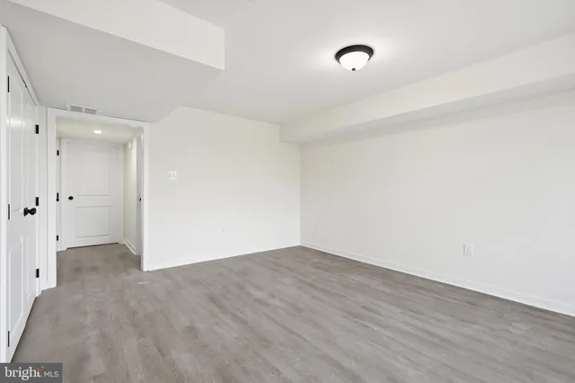 $399,900 | 138 Versailles Court, Newark, DE 19702