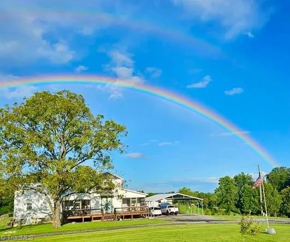 $499,500 | 106 Grants Home Trail, Ararat, NC 27007