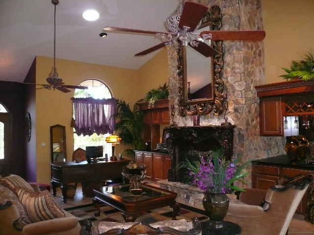 10751 Southeast River Ridge Road Tequesta, FL 33469 - Photo 2 of 18 Living Room