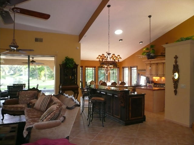 10751 Southeast River Ridge Road Tequesta, FL 33469 - Photo 3 of 18 Living Area
