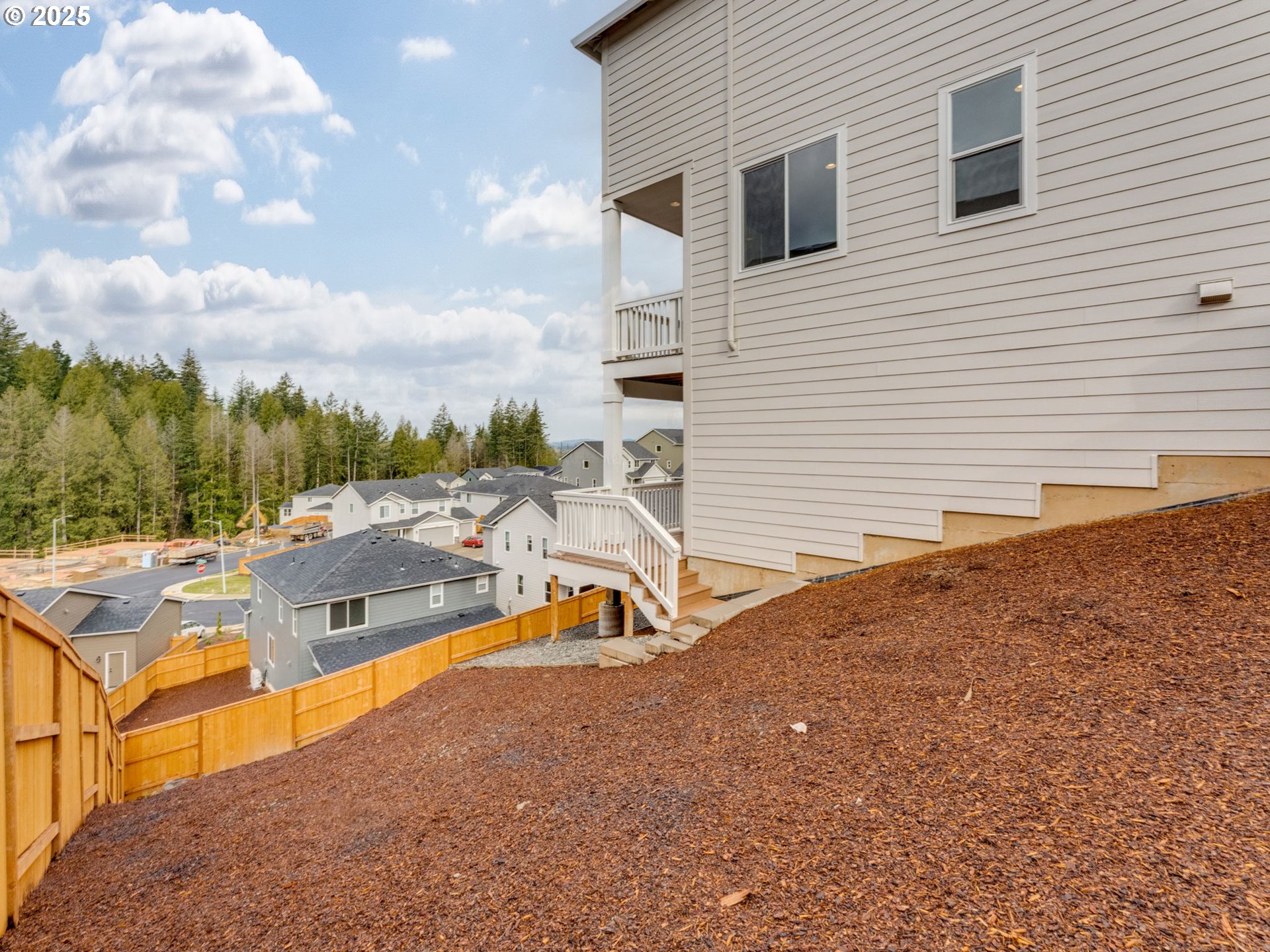 2041 Northeast Ridge Run Lane Estacada, OR 97023 - Photo 37 of 45 Exterior