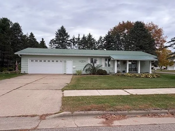 $229,900 | 1628 10th Avenue, Antigo, WI 54409