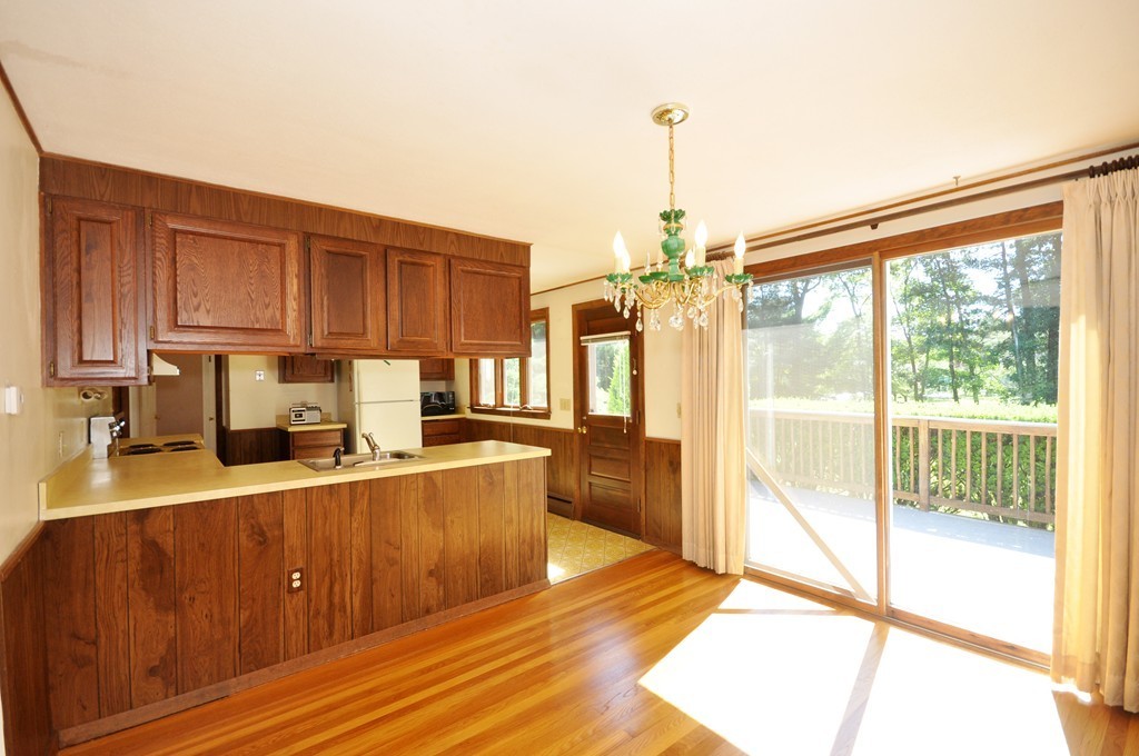 25 Mohegan Road Acton, MA 01720 - Photo 7 of 24 Gallery Image 7