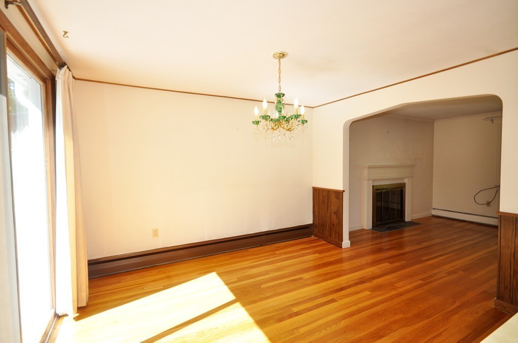 25 Mohegan Road Acton, MA 01720 - Photo 8 of 24 Gallery Image 8