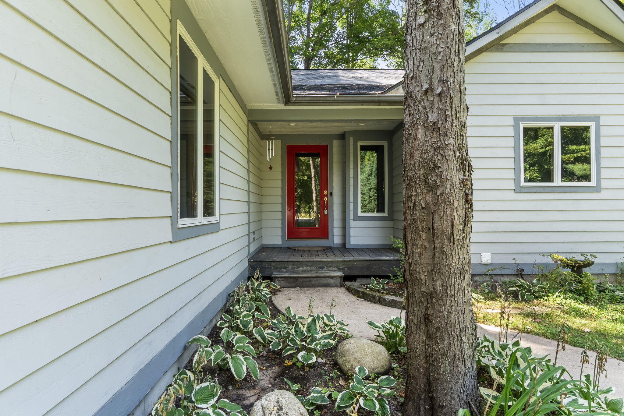 8308 Ridgeway Road Petoskey, MI 49770 - Photo 9 of 43 Gallery Image 9