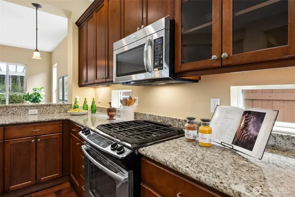 $825,000 | 8265 Orcas Loop Northeast, Lacey, WA 98516