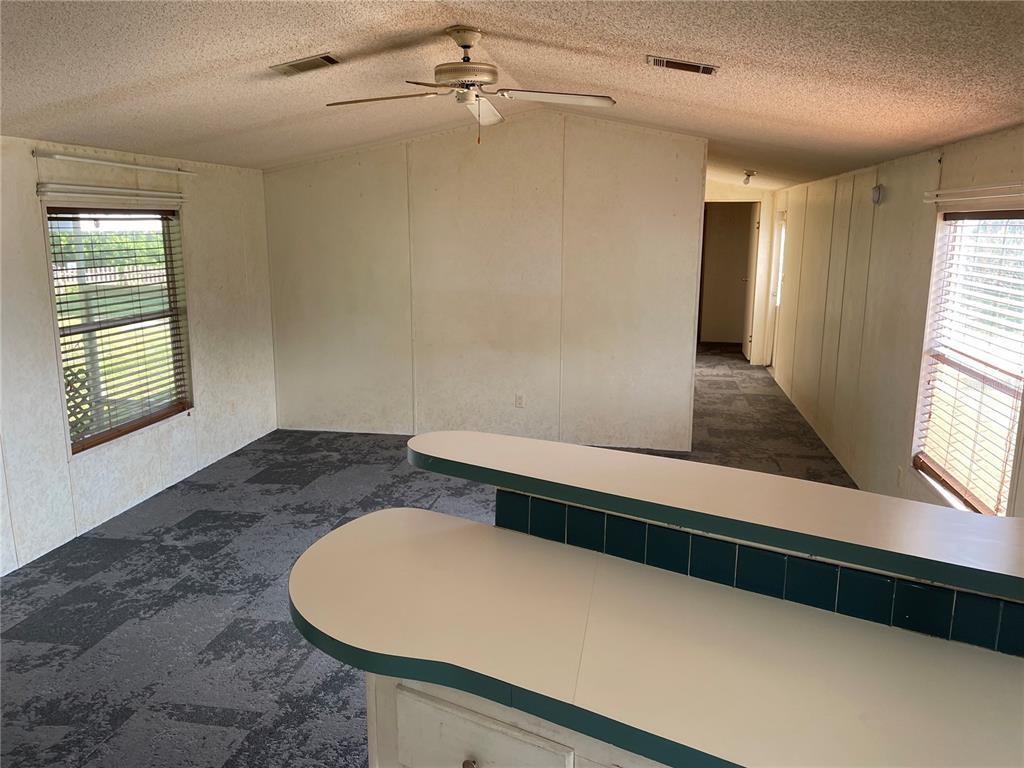 8929 Honeywell Road Gibsonton, FL 33534 - Photo 12 of 15