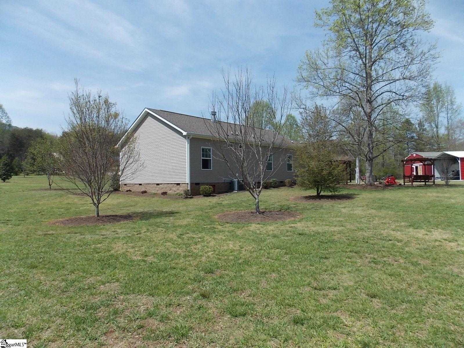 1354 Midway Road Pickens, SC 29671 - Photo 10 of 30