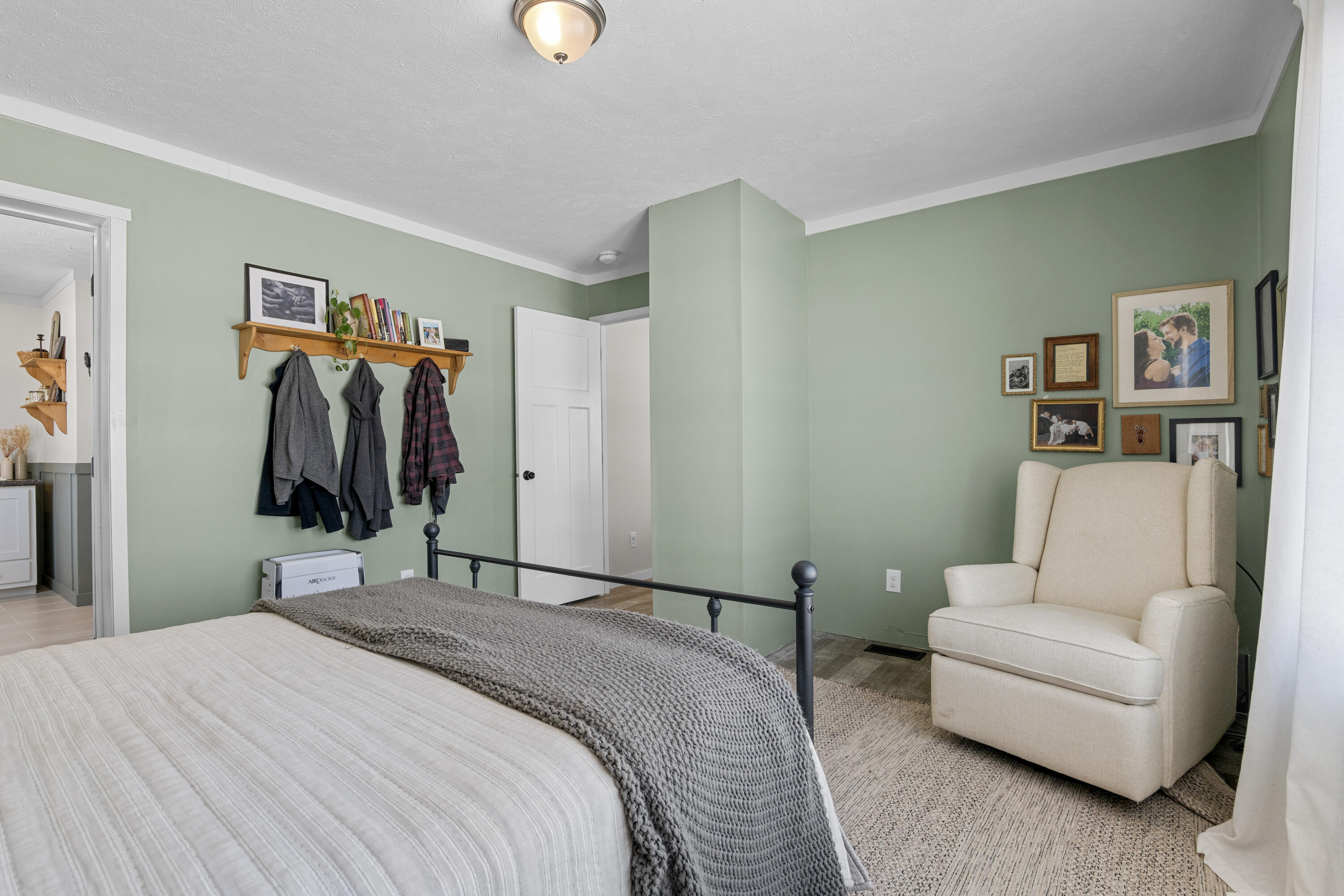 210 Eight Rod Road Waterville, ME 04901 - Photo 19 of 30 P1021268