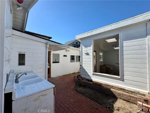a view of a storage & utility room