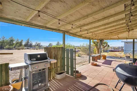 $415,000 | 10626 Valley Vista Avenue, Apple Valley, CA 92308