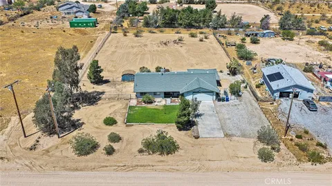 $415,000 | 10626 Valley Vista Avenue, Apple Valley, CA 92308