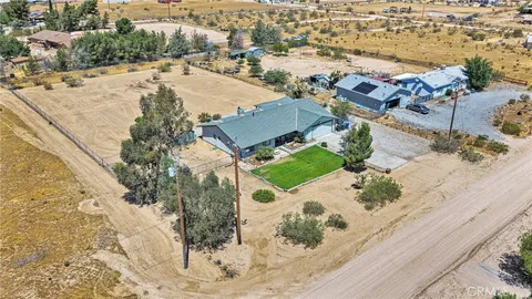 $415,000 | 10626 Valley Vista Avenue, Apple Valley, CA 92308