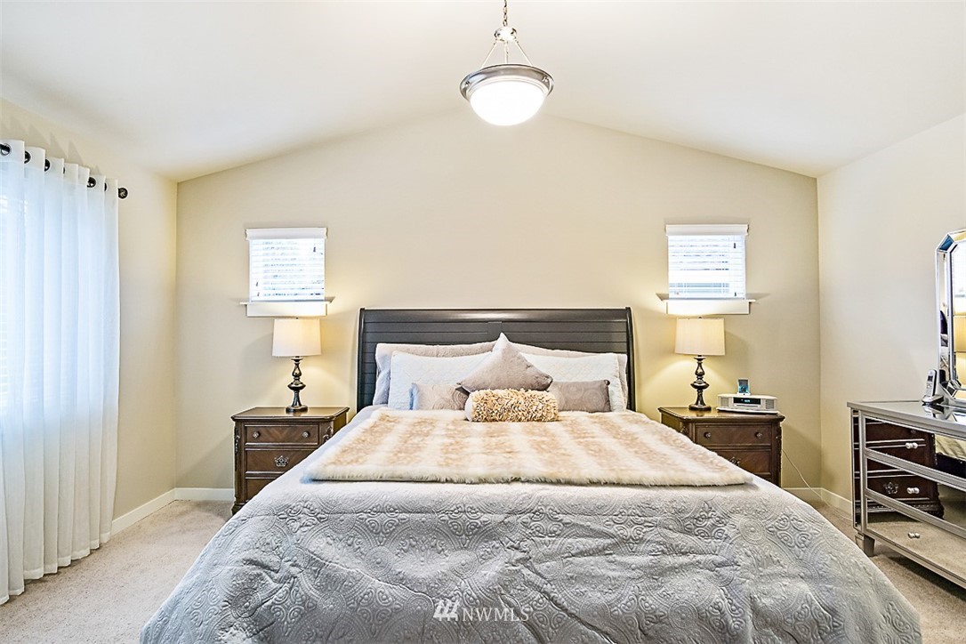 21719 8th Avenue Southeast Bothell, WA 98021 - Photo 14 of 25