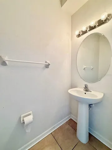 $2,550 | 7127 Nightshade Drive, Riverview, FL 33578