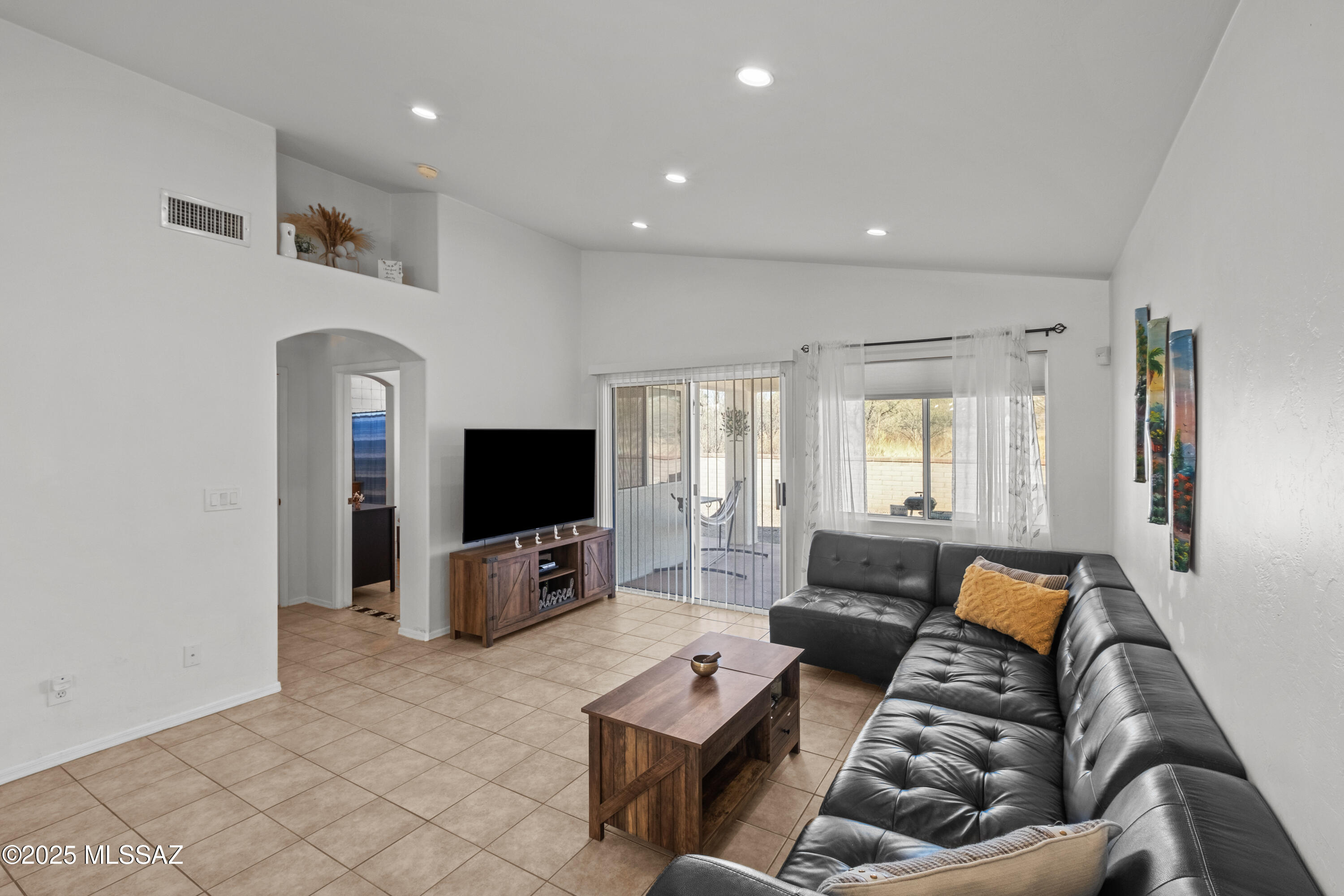 1182 Desert Dawn Drive Rio Rico, AZ 85648 - Photo 13 of 26