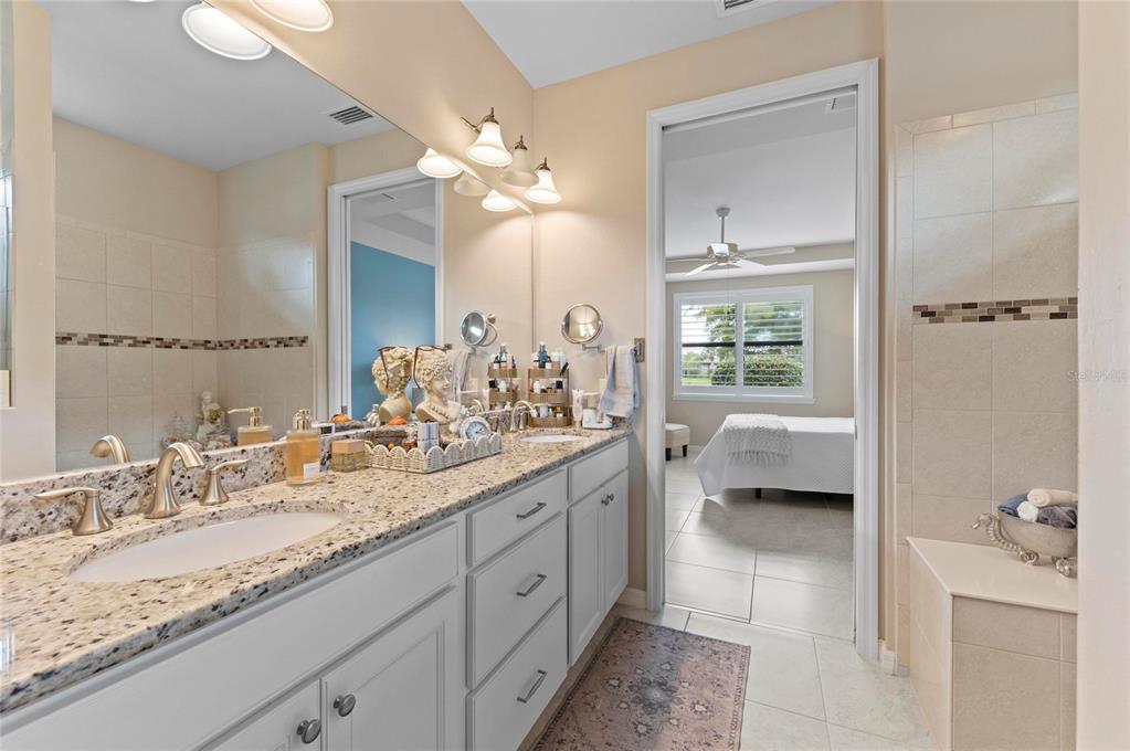 13825 RINUCCIO Street Venice, FL 34293 - Photo 25 of 99