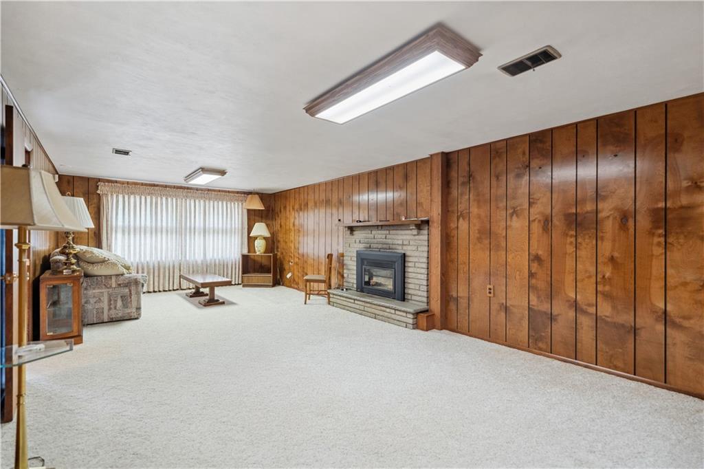 4796 Williamsport Road Elizabeth, PA 15037 - Photo 17 of 36 Gallery Image 17