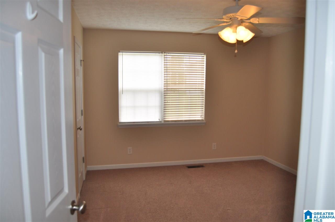 52 Angel Circle Weaver, AL 36277 - Photo 7 of 40