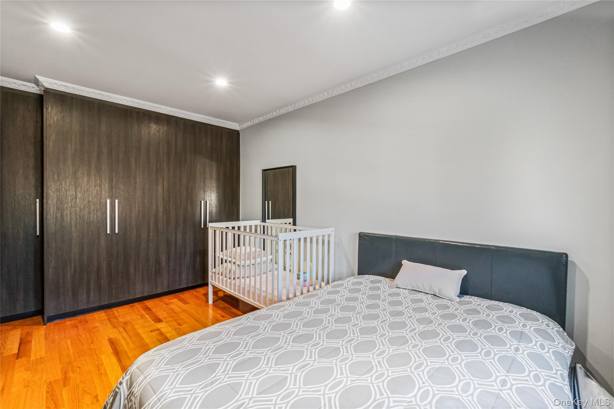137-66 70th Road Queens, NY 11367 - Photo 14 of 26 Gallery Image 14