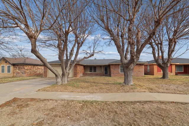 $268,000 | 1313 Mills Avenue, Dumas, TX 79029