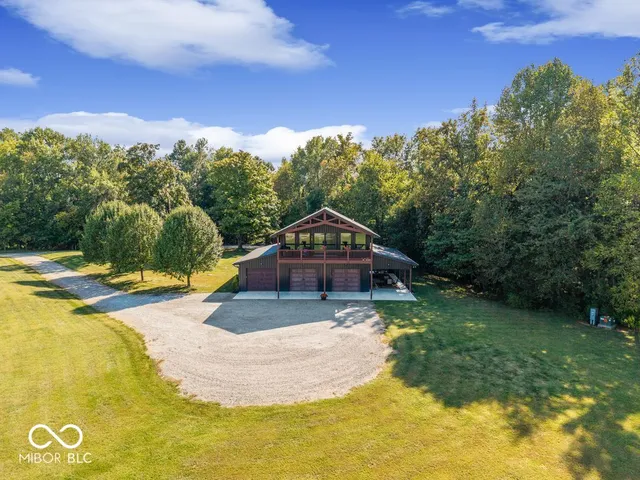 $649,000 | 434 South County Road 1125 East, Seymour, IN 47274