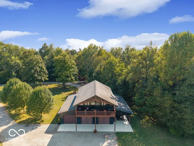 $649,000 | 434 South County Road 1125 East, Seymour, IN 47274