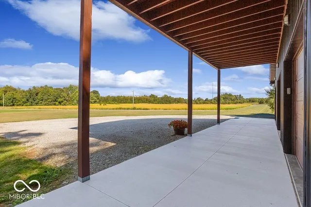 $649,000 | 434 South County Road 1125 East, Seymour, IN 47274