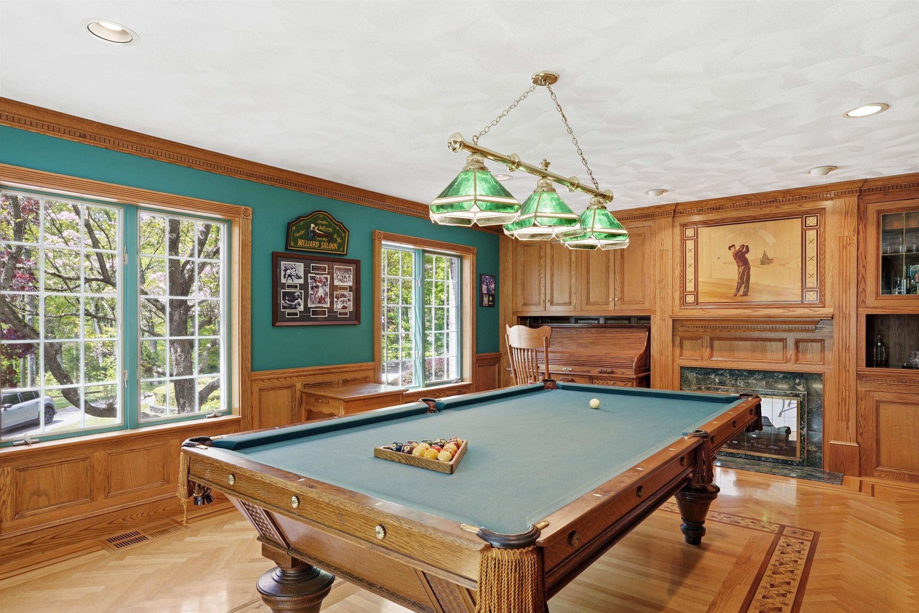 54 Sharon Road Windham, NH 03087 - Photo 23 of 58