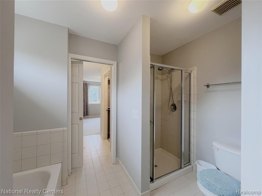 2056 Somerville Road Rochester Hills, MI 48307 - Photo 57 of 84