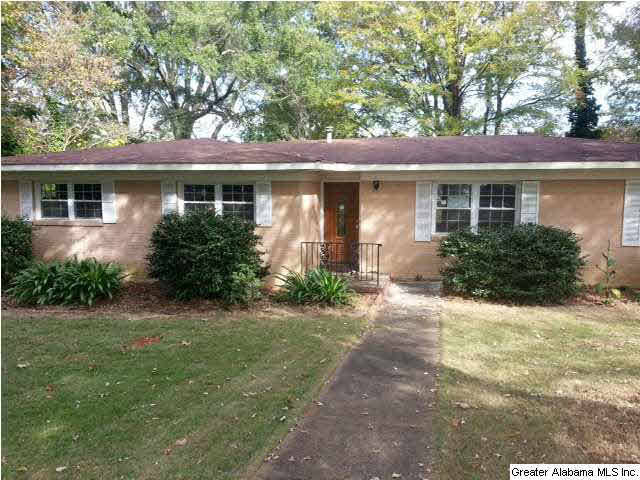 806 Pinecrest Road Sylacauga, AL 35150 - Photo 1 of 13