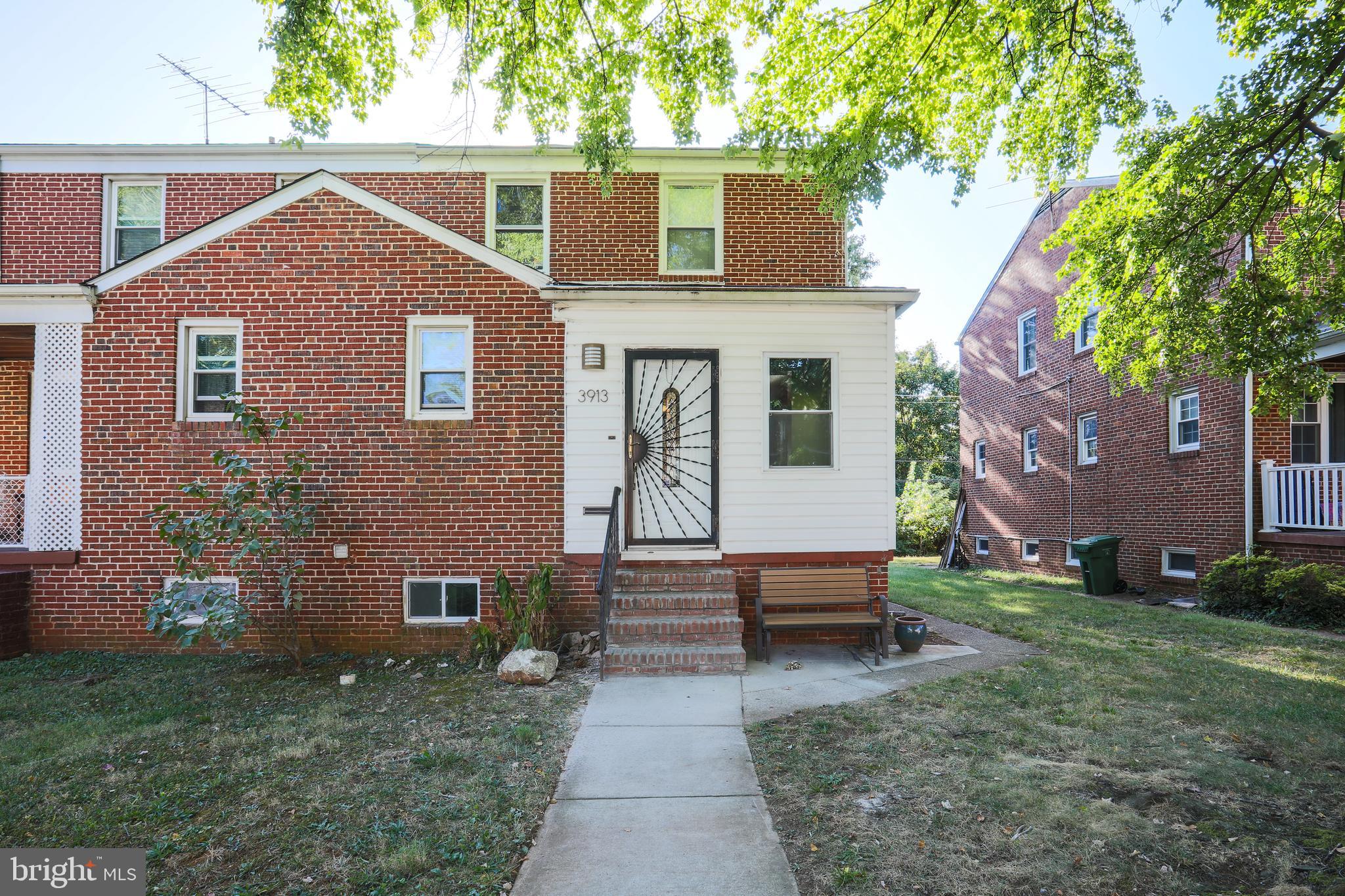 3913 Bancroft Road Baltimore, MD 21215 - Photo 1 of 16 Gallery Image 1
