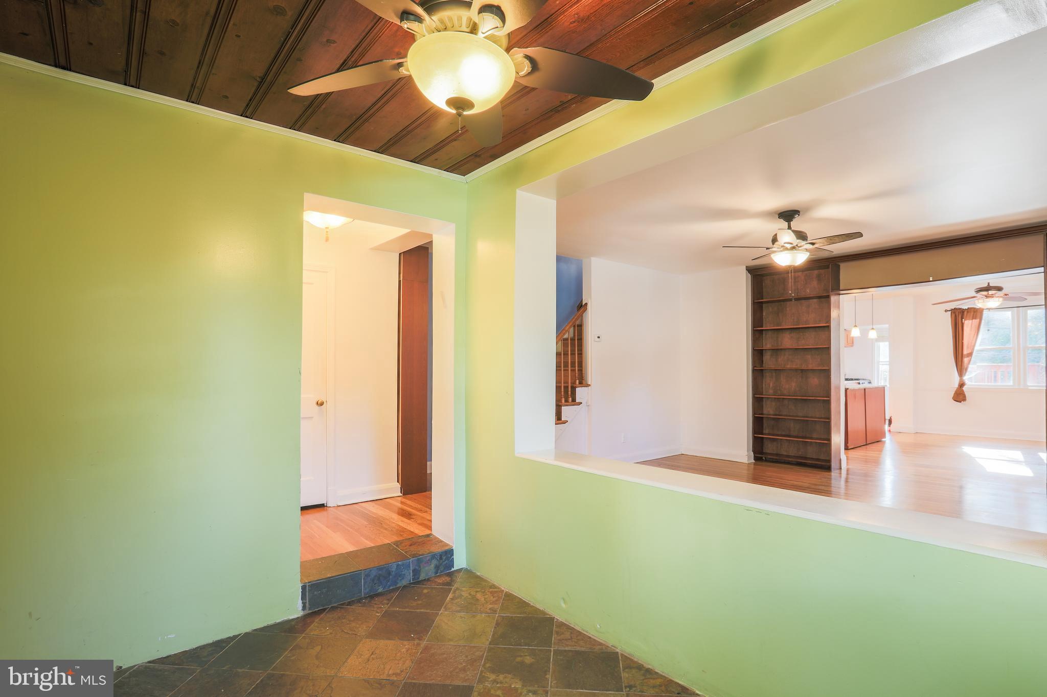 3913 Bancroft Road Baltimore, MD 21215 - Photo 3 of 16 Gallery Image 3